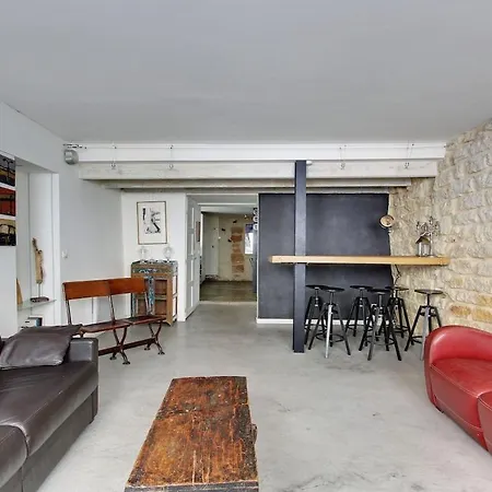 Large Duplex Le Marais Appartamento Parigi